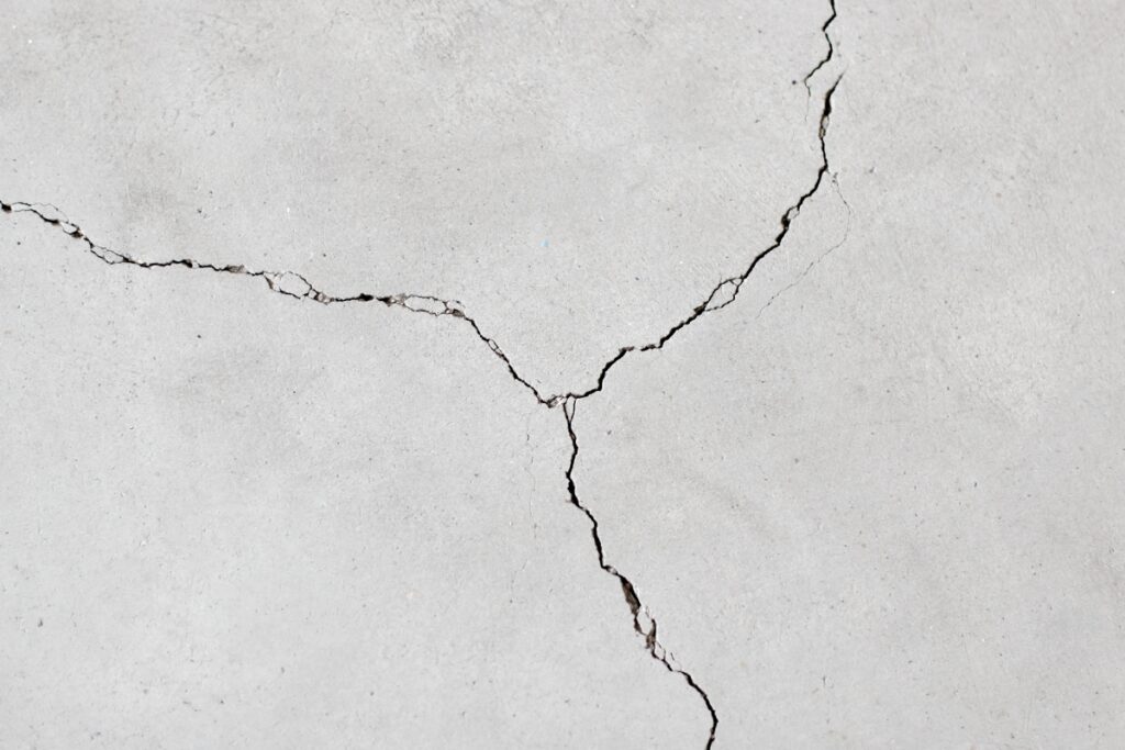 Why Fall Is the Best Time to Coat a Garage Floor in Michigan Cracks In Your Garage Floors RDP Epoxy and Floor Coatings Michigan